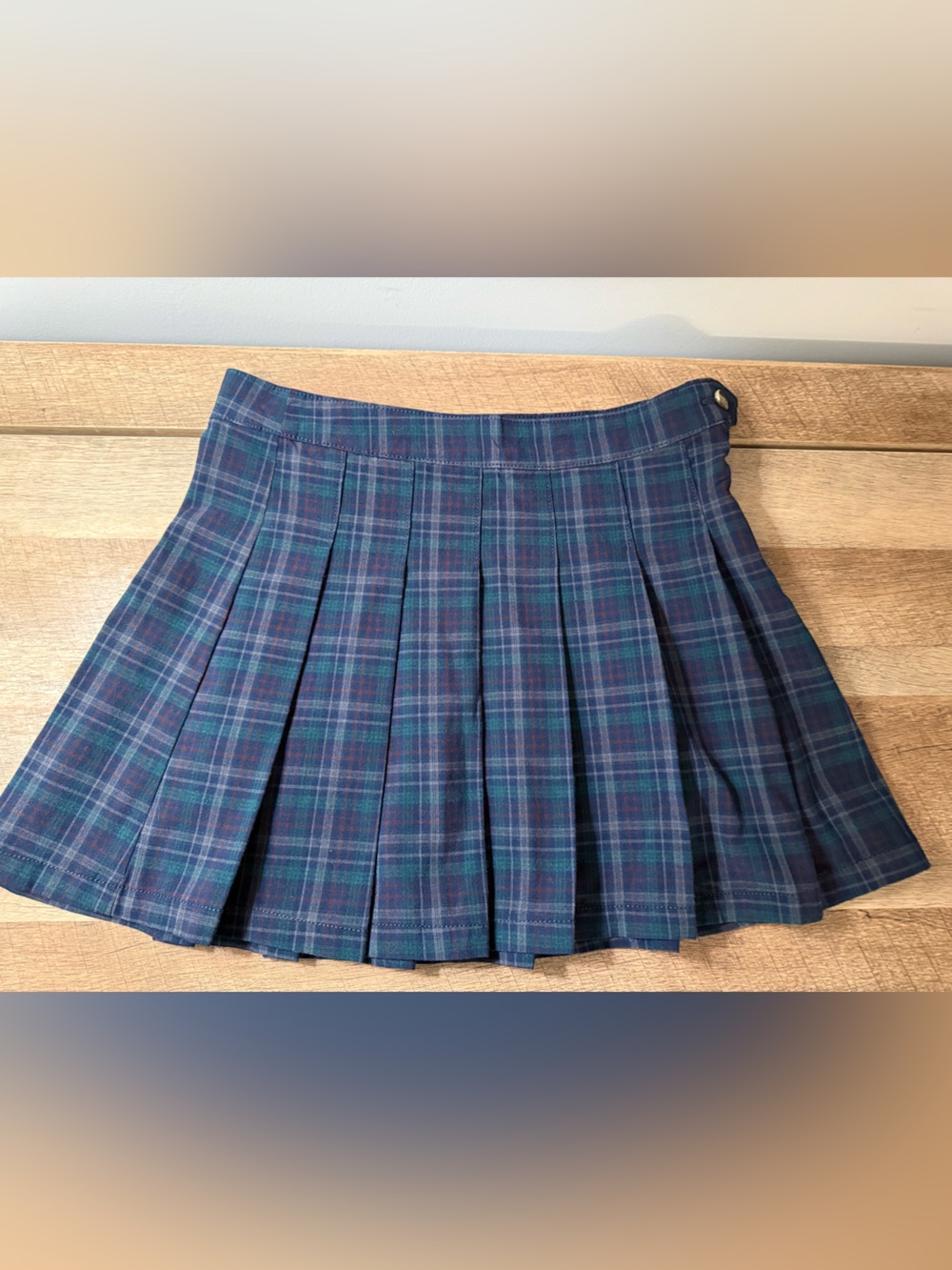 American Eagle Outfitters Blue and Green Plaid Pleated Mini Skirt, 8/31” waist